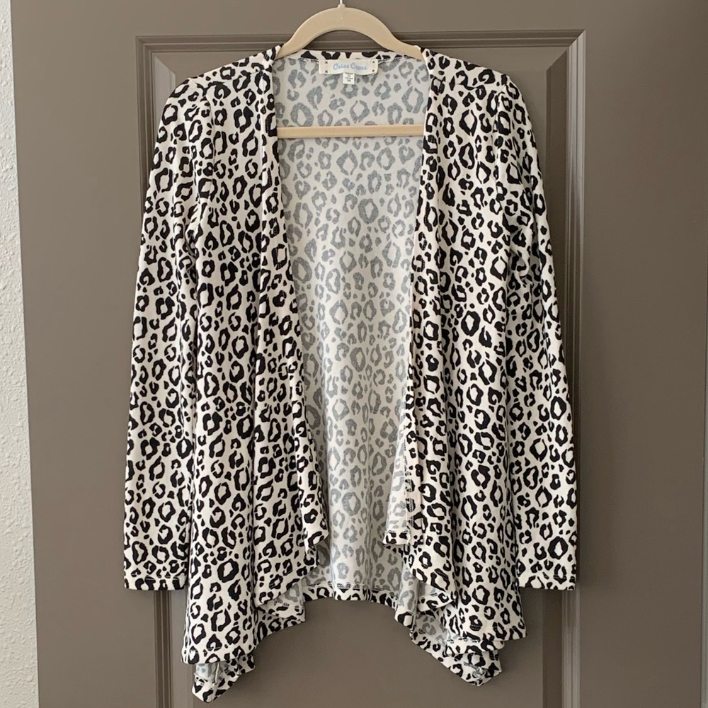 Criss Cross Leopard Print Flowy Cardigan